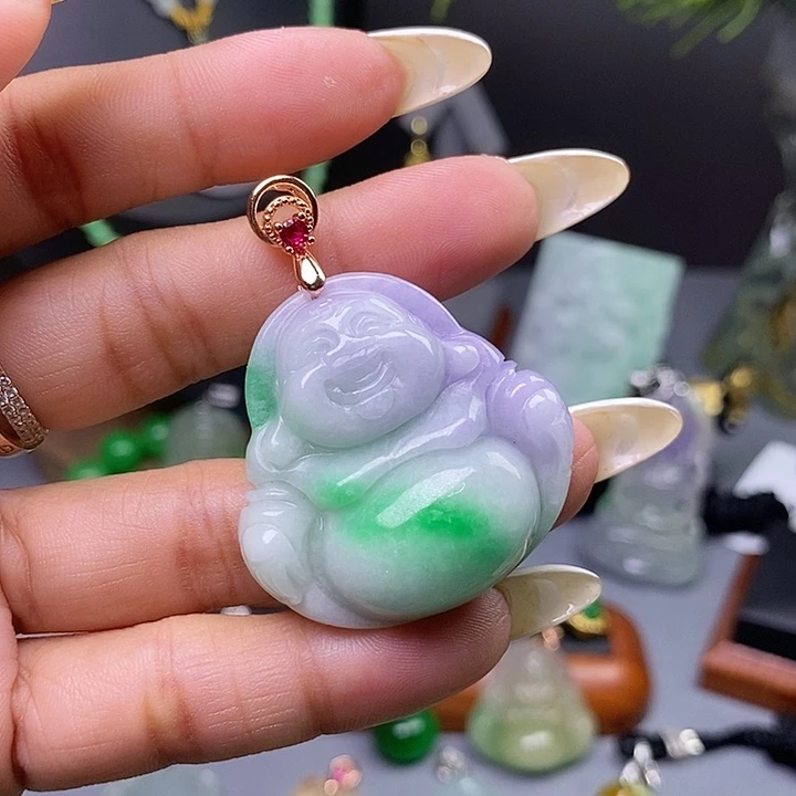 翡翠未镶嵌吊坠(赠链)