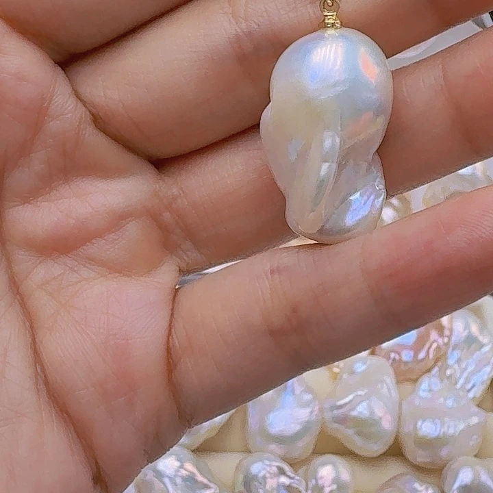 未镶嵌颈饰淡水珍珠