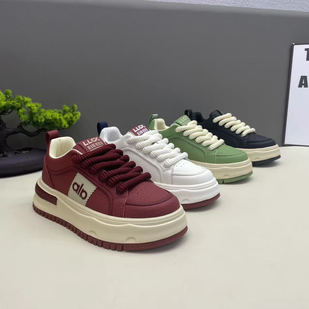 【皮鞋码】新款运动休闲鞋时尚休闲鞋低帮增高极简风圆头男款潮鞋