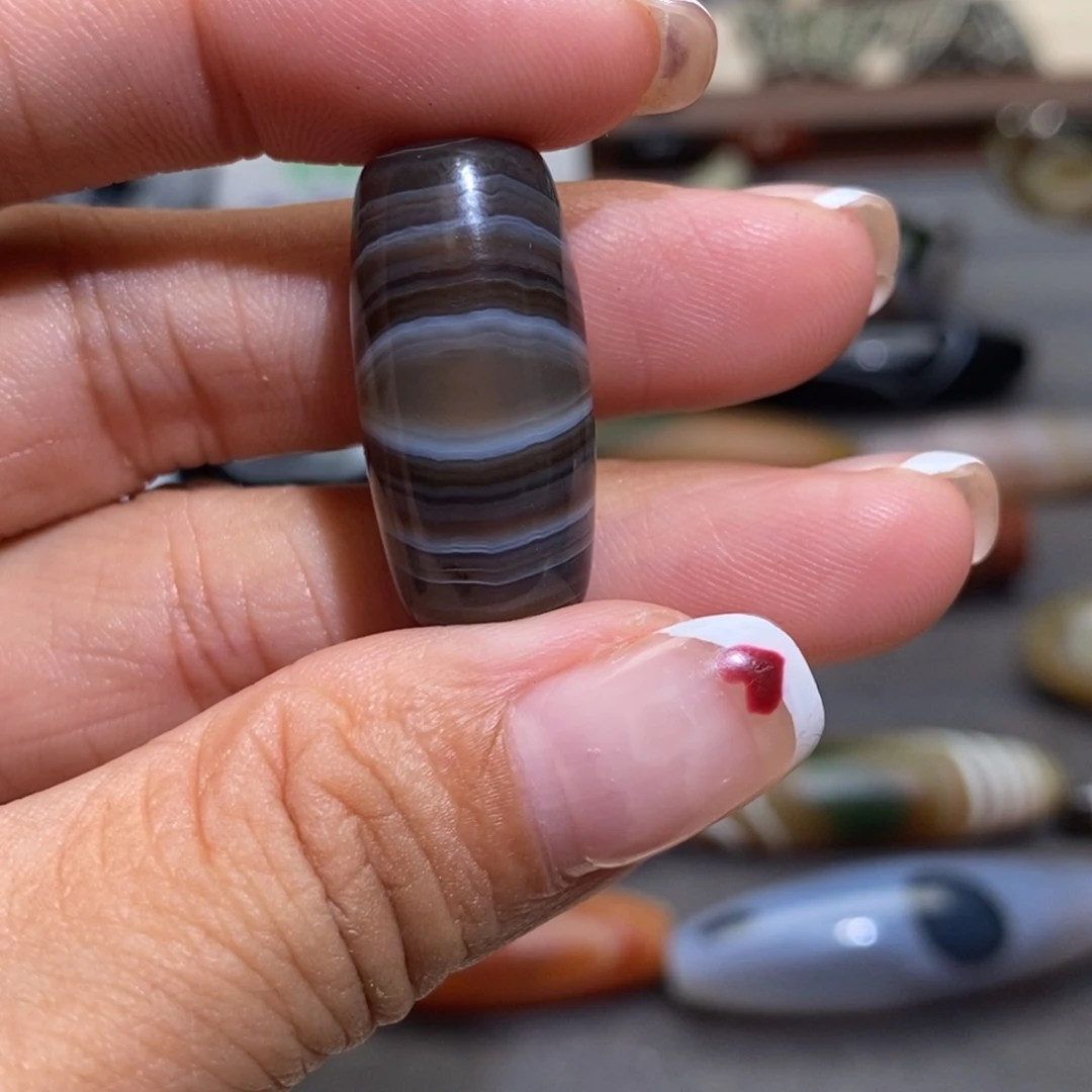 熊***重玛瑙/玉髓未镶嵌手链