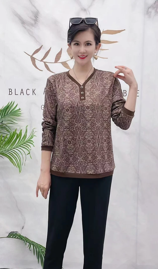 2025春季新款妈妈装针织衫休闲百搭V领长袖减龄