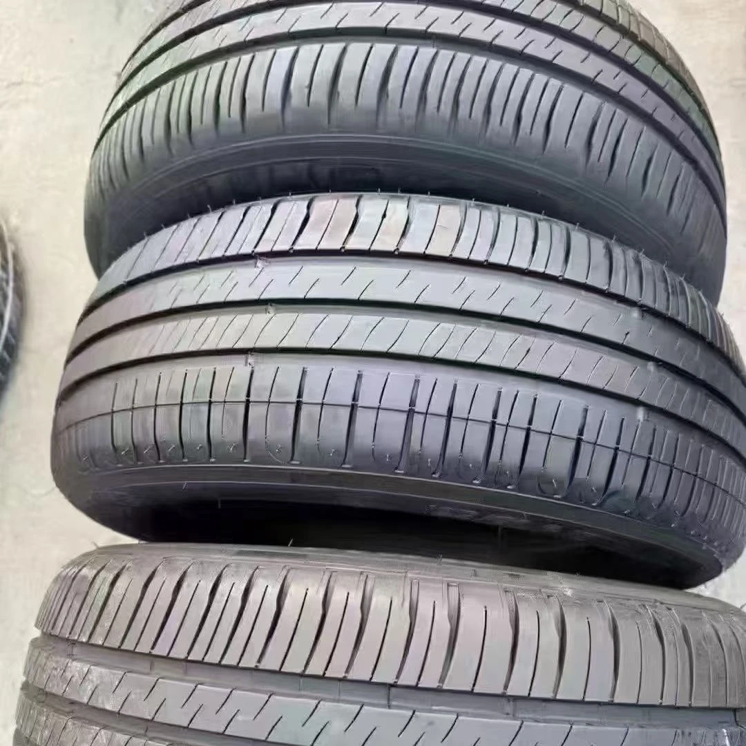 轮胎仓库批发中心