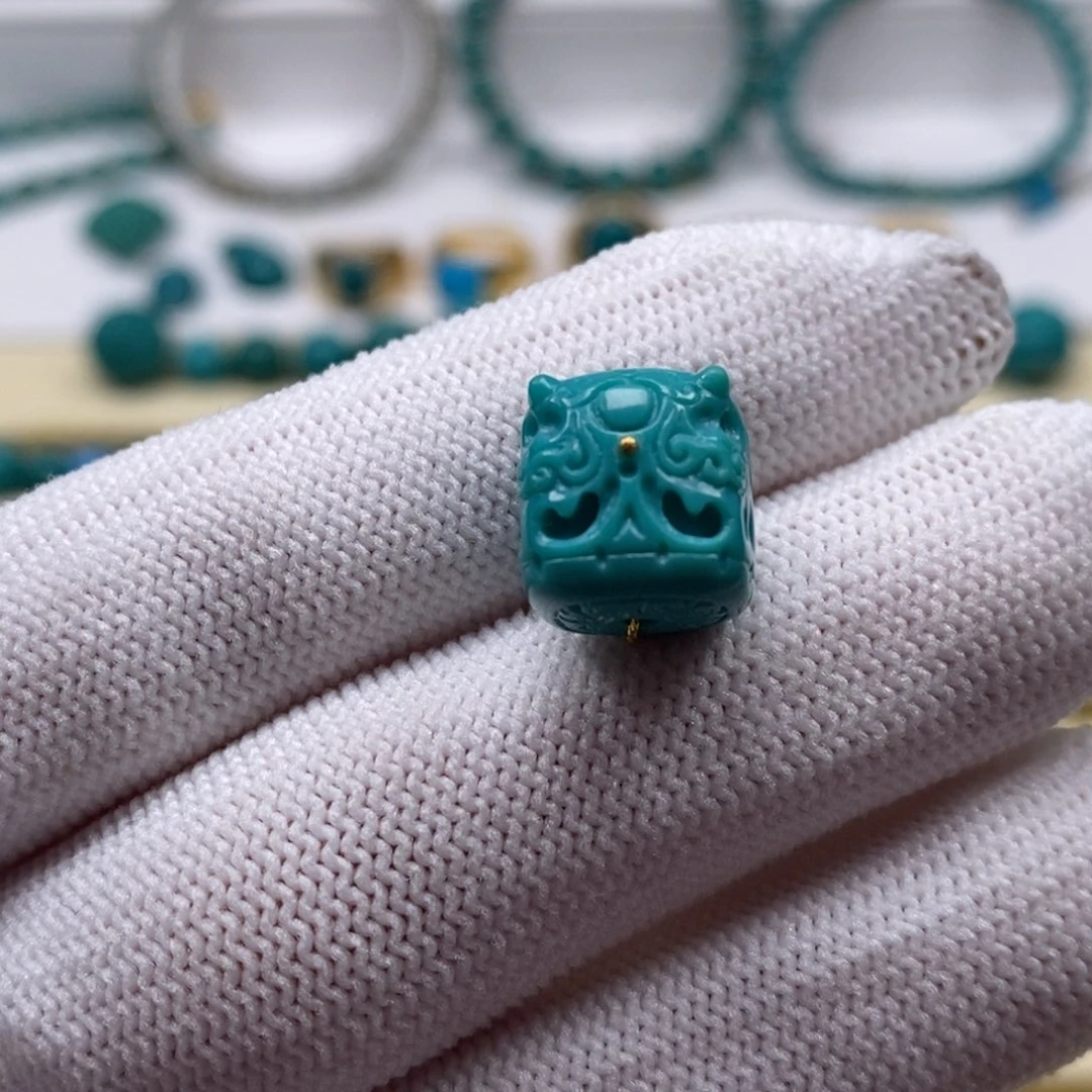 绿松石未镶嵌珠宝奇石六方阿呆12