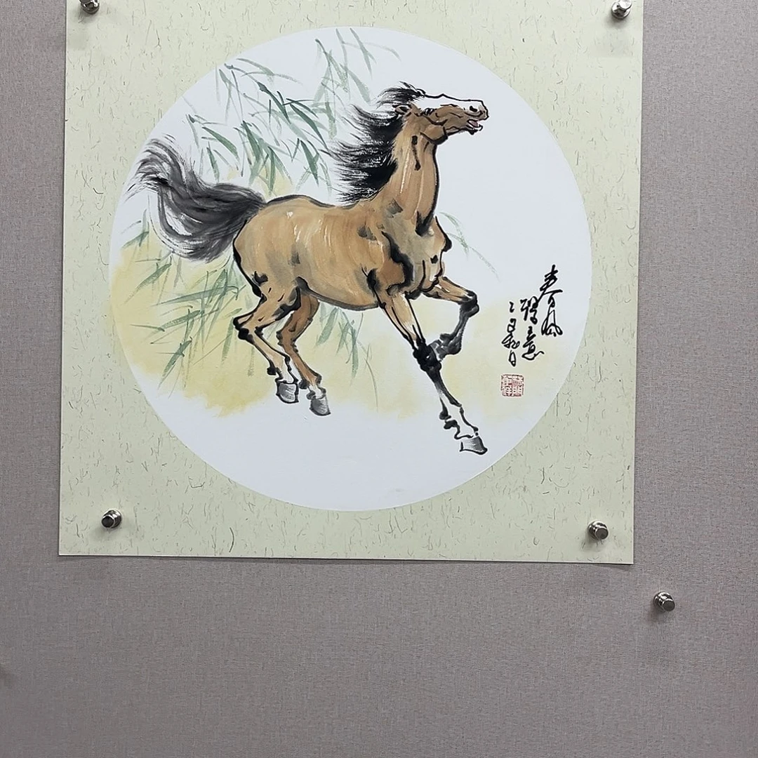 国画艺术家真人手绘