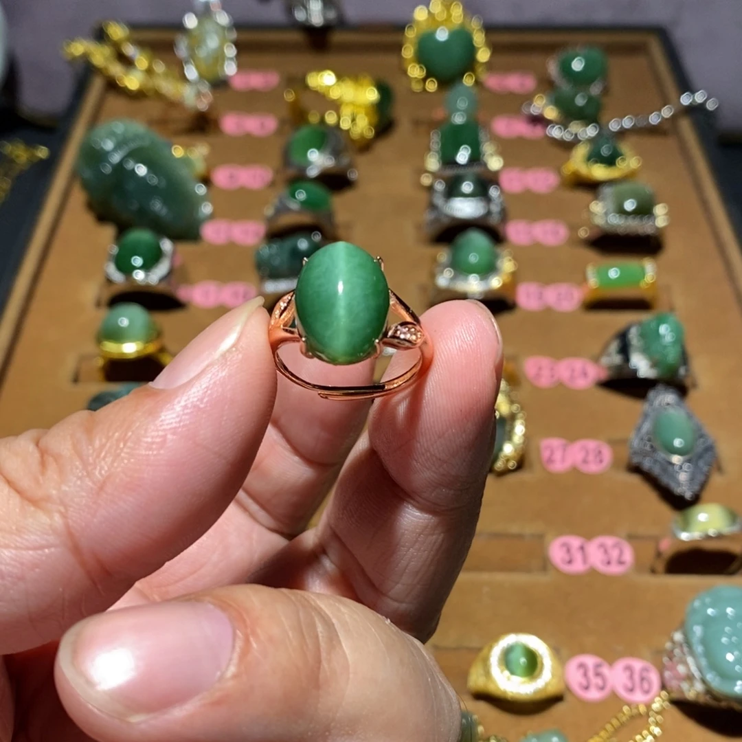 和田玉未镶嵌戒指