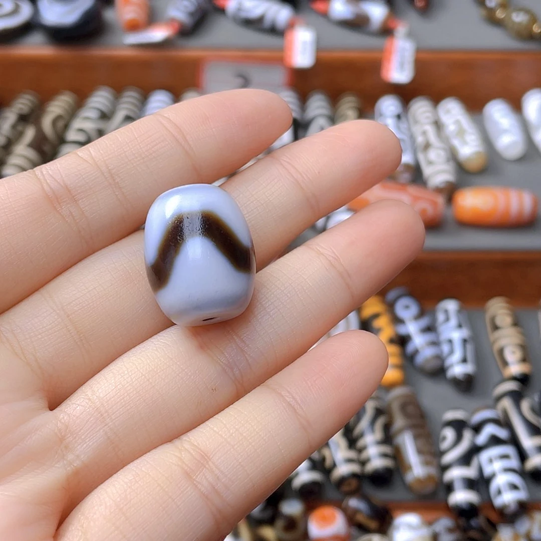 未镶嵌颈饰玛瑙/玉髓