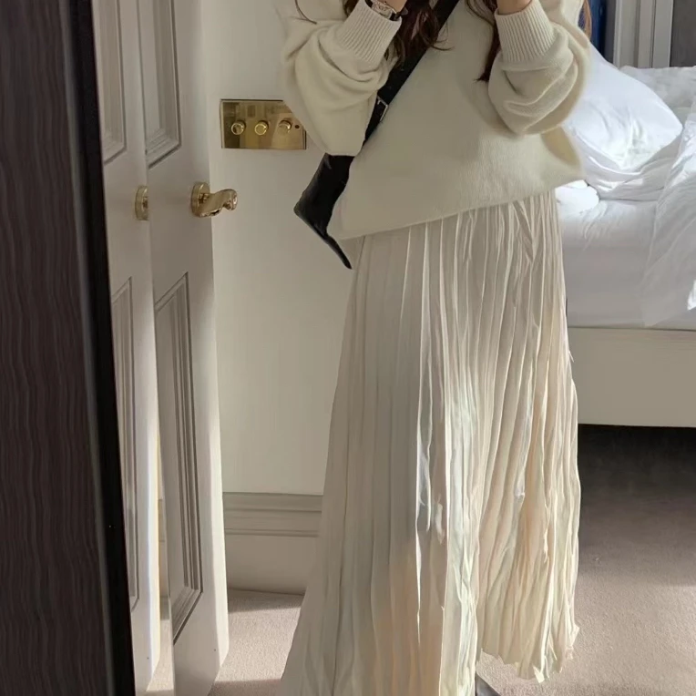 韩国正品 ounce百褶半裙 联系店铺客服购买