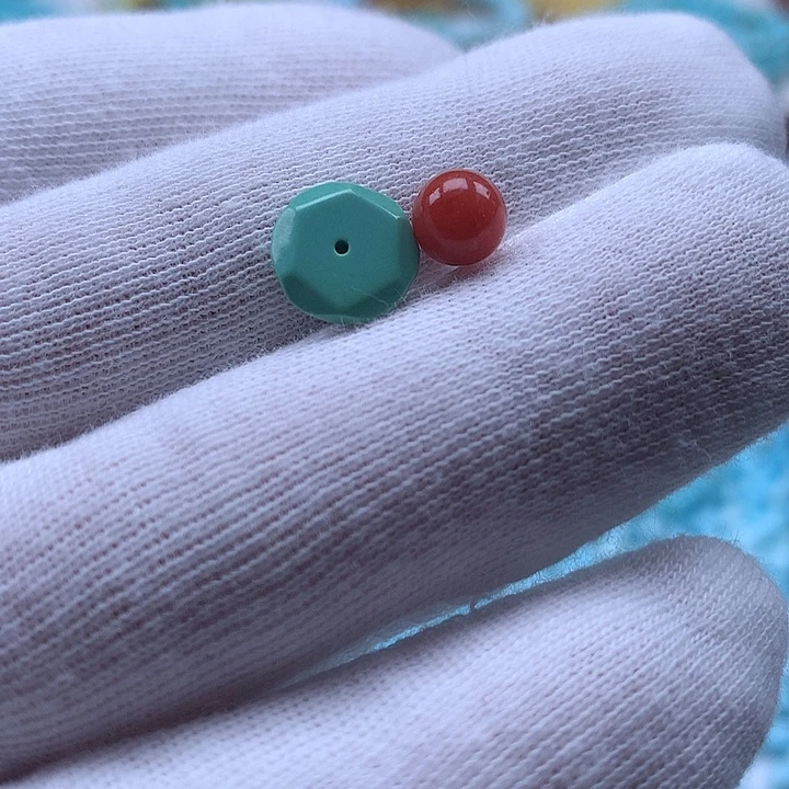 南红玛瑙未镶嵌珠宝奇石
