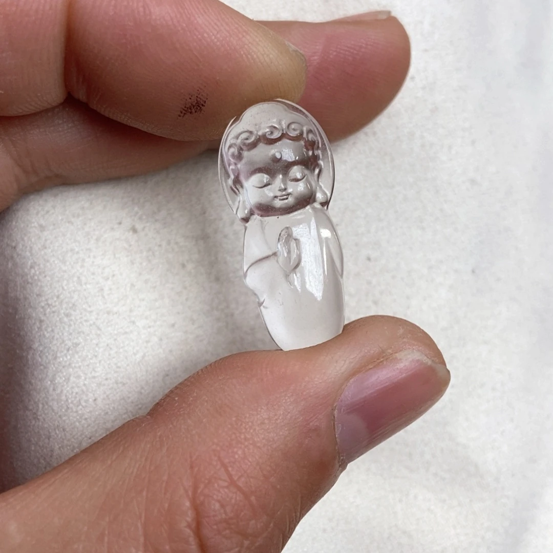 石英质玉未镶嵌颈饰