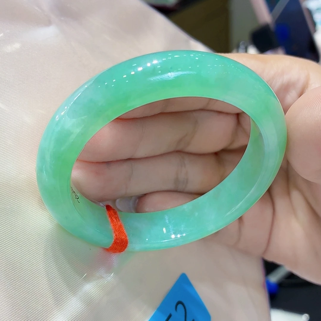 未镶嵌手镯翡翠翡翠手镯52