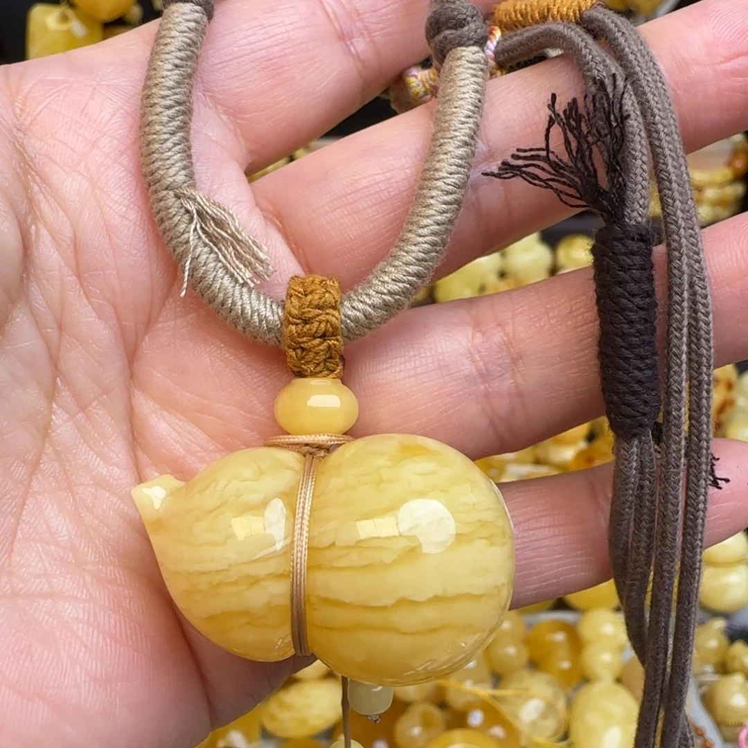 琥珀未镶嵌套链天然俄料虎皮妖花蜜蜡葫芦吊坠