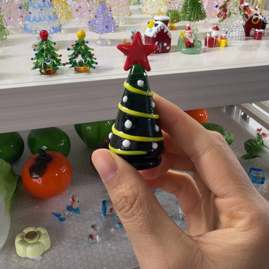 周***周手工艺品琉璃实心圣诞树