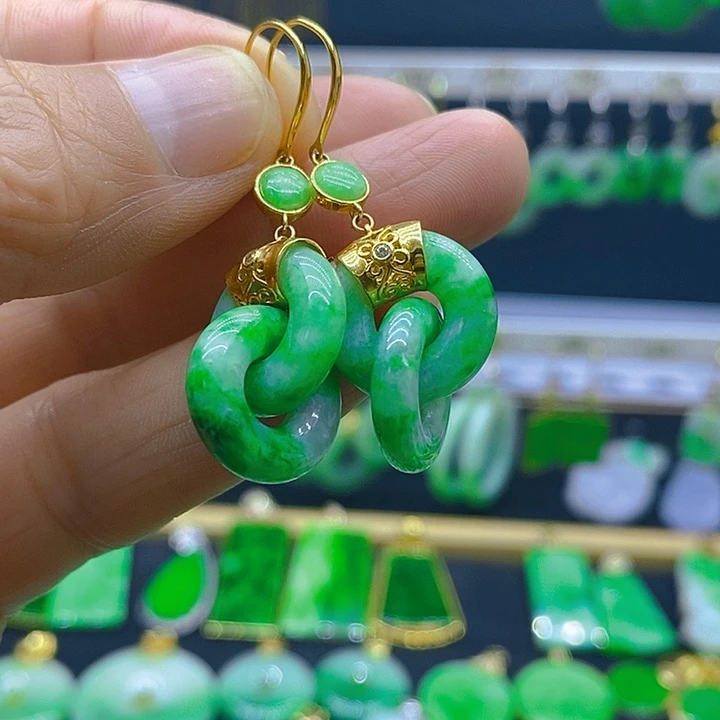 翡翠18K金镶嵌耳饰耳坠