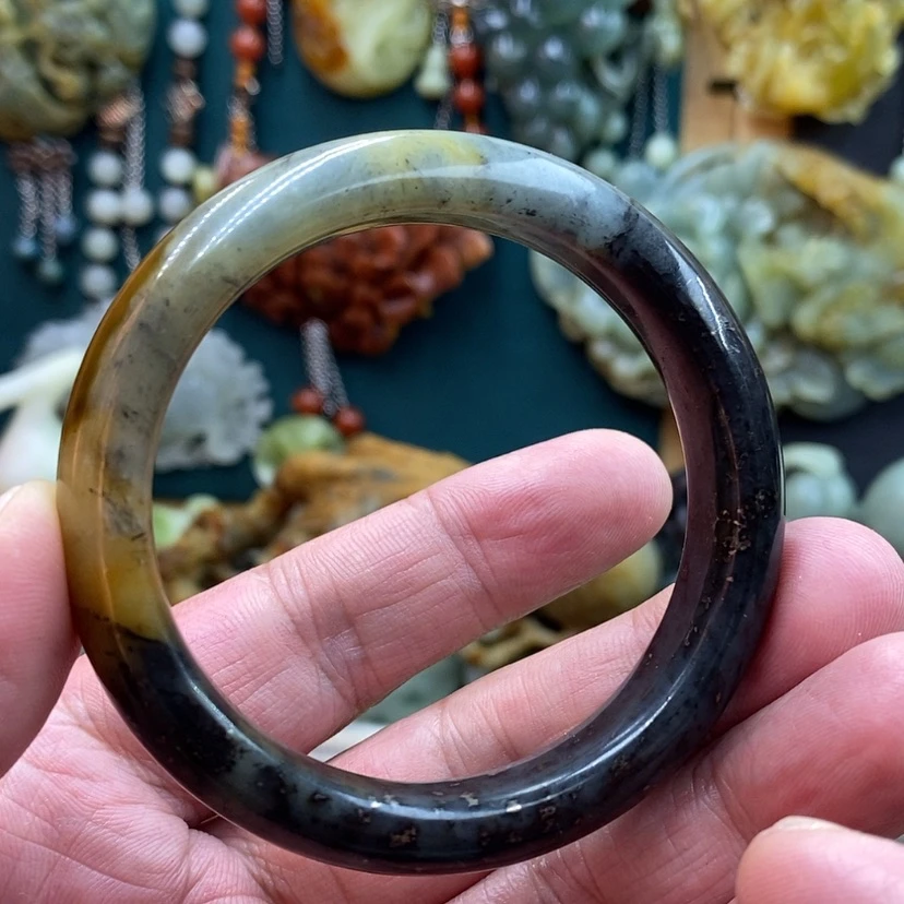 【闪购商品】未镶嵌岫玉手镯54