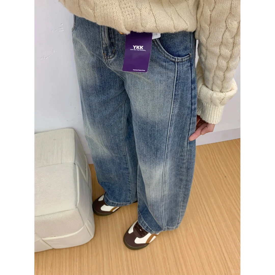 百搭窄版弯刀阔腿牛仔裤女秋季大码胖mm梨型身材高腰显瘦直筒裤子