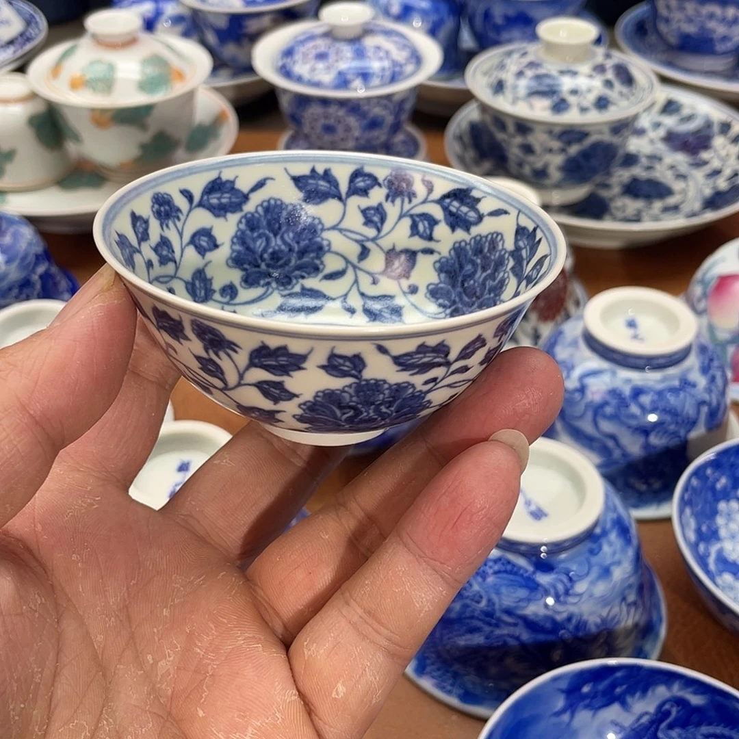 （览珍堂）满绘缠枝莲牡丹