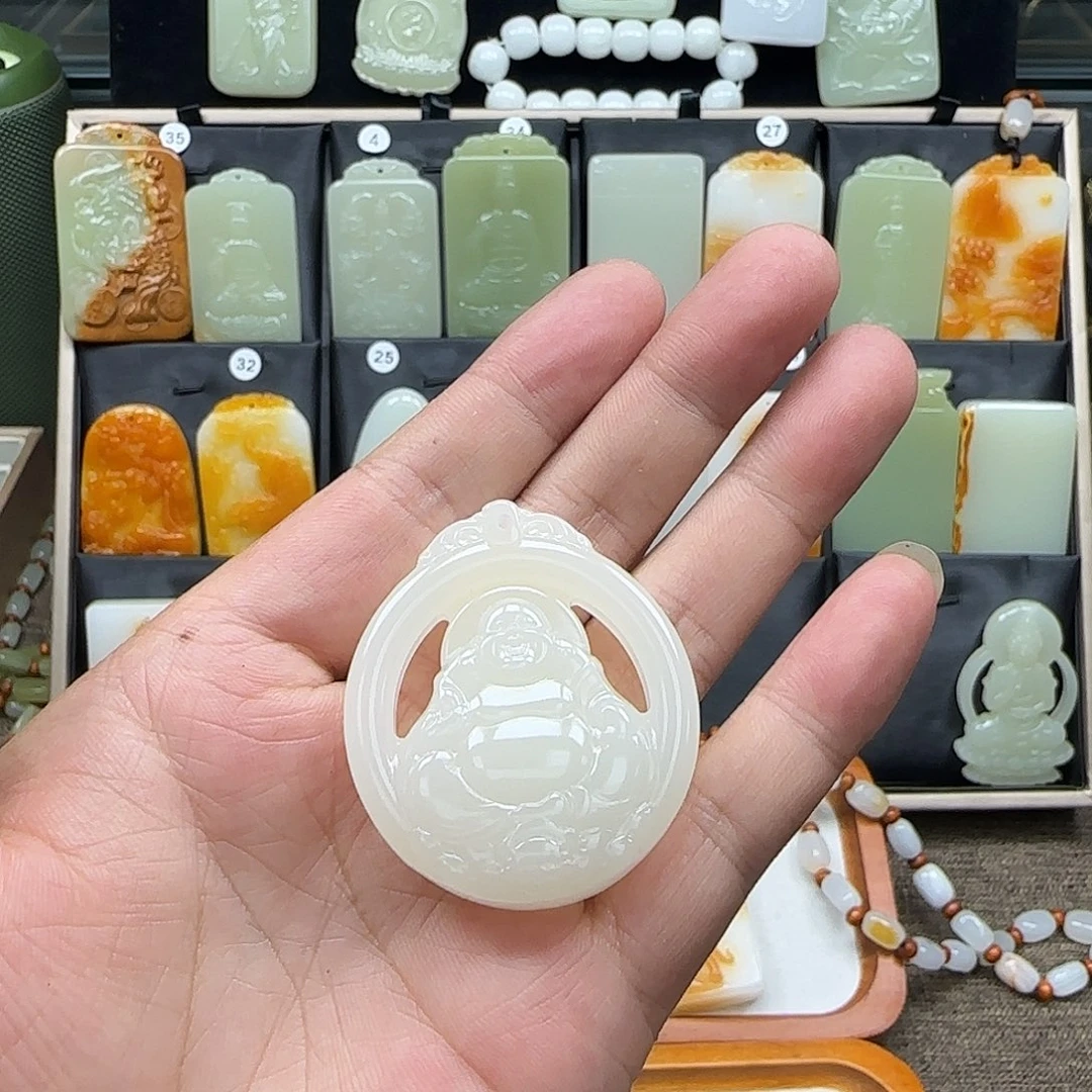 心***光昆仑山料一物一拍佛