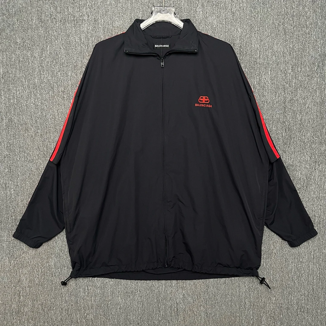 99新 Balenciaga/巴黎世家 锁扣刺绣拉链冲锋衣/42码/99新/12878