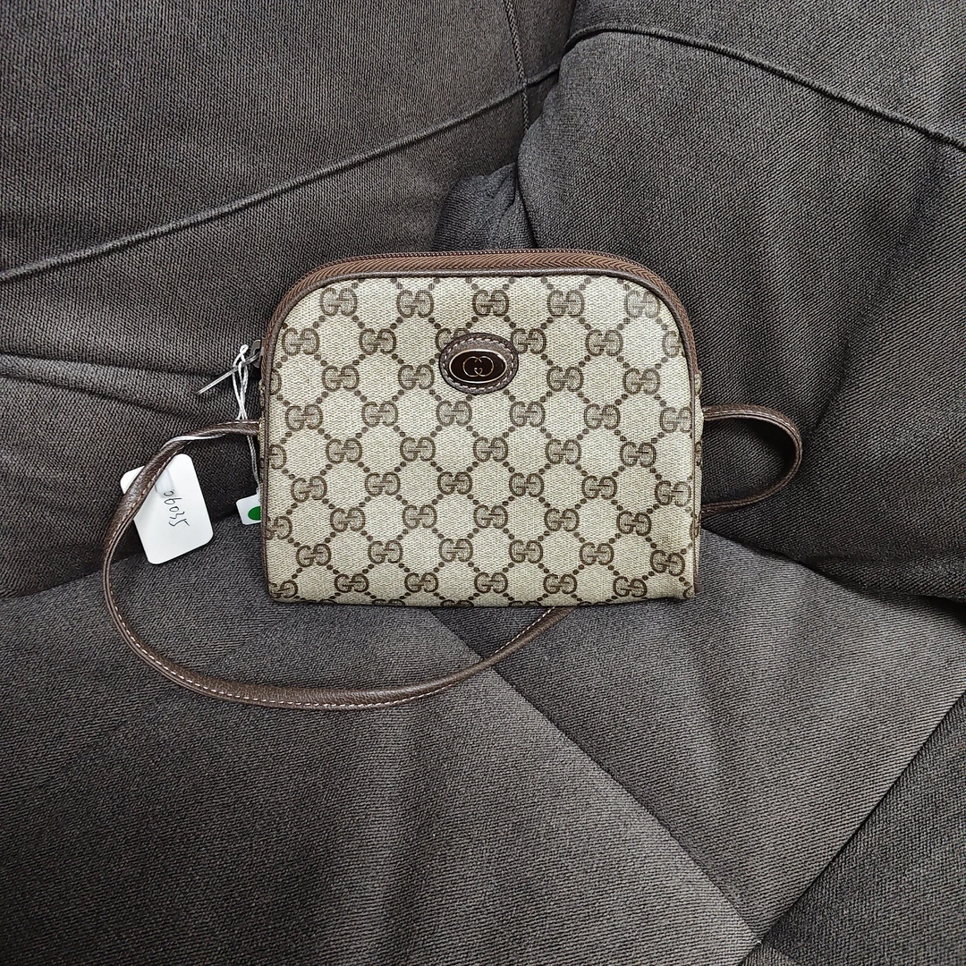 95新 GUCCI/古驰 G专属/古驰斜挎包/06035
