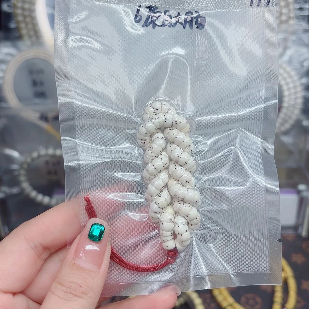 吊坠星月菩提6mm原白大肠