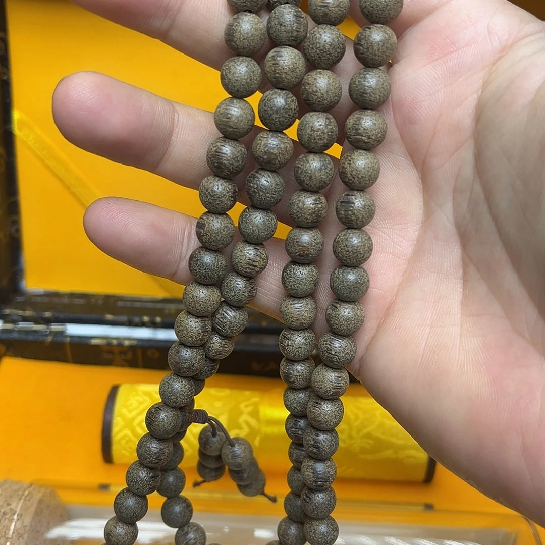 大叶紫檀（黑酸枝木类）