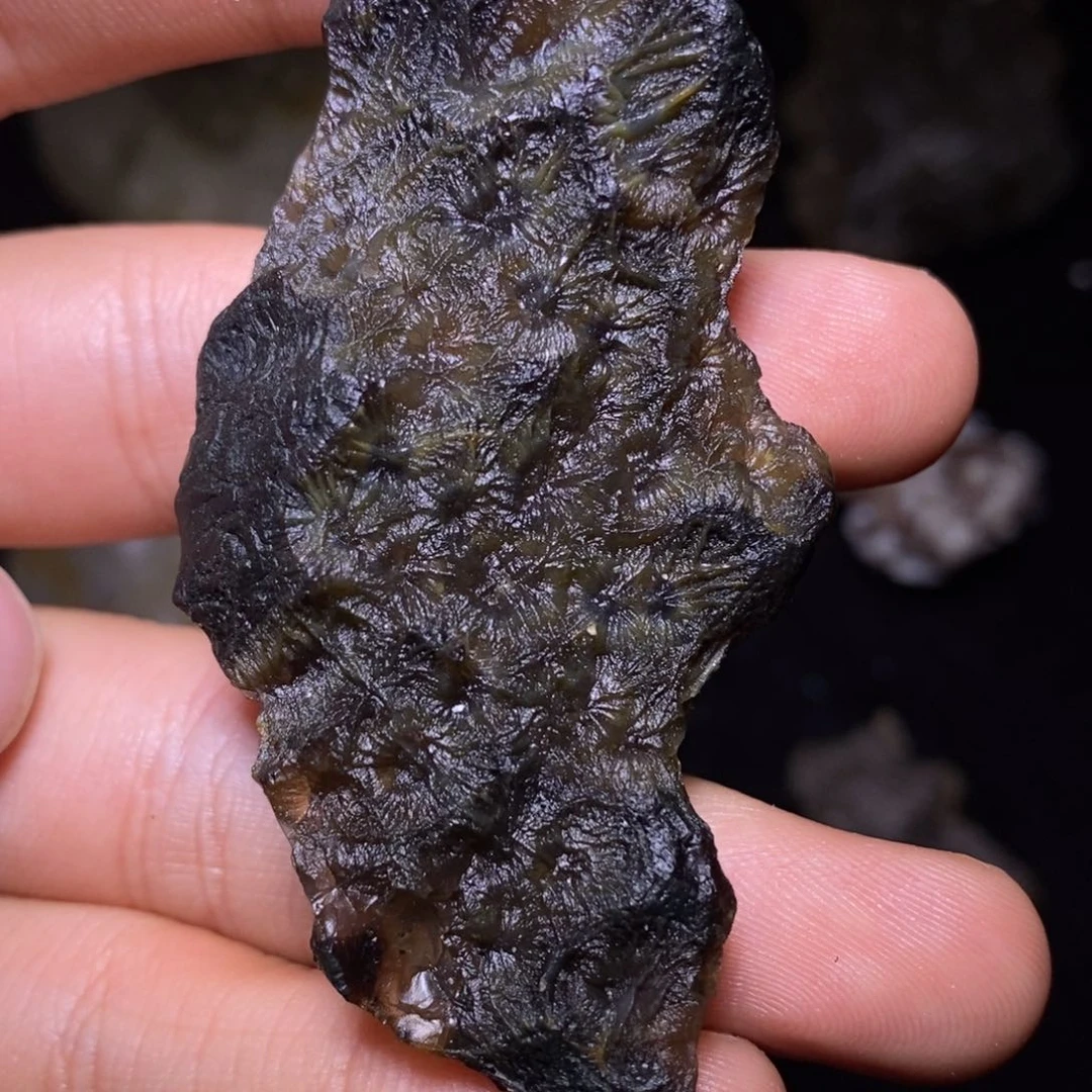 石材天然黑山筋脉