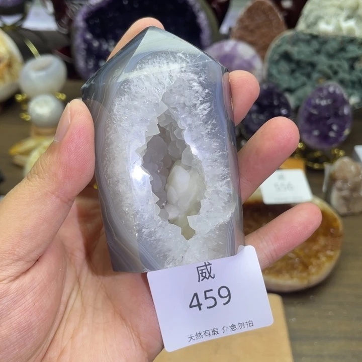 珠宝半成品水晶未镶嵌