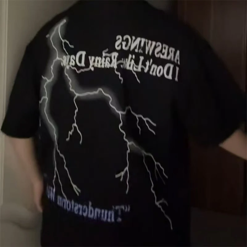 重磅高街夏季男女短袖美式T恤设计新款闪电宽松印花情侣半袖上衣