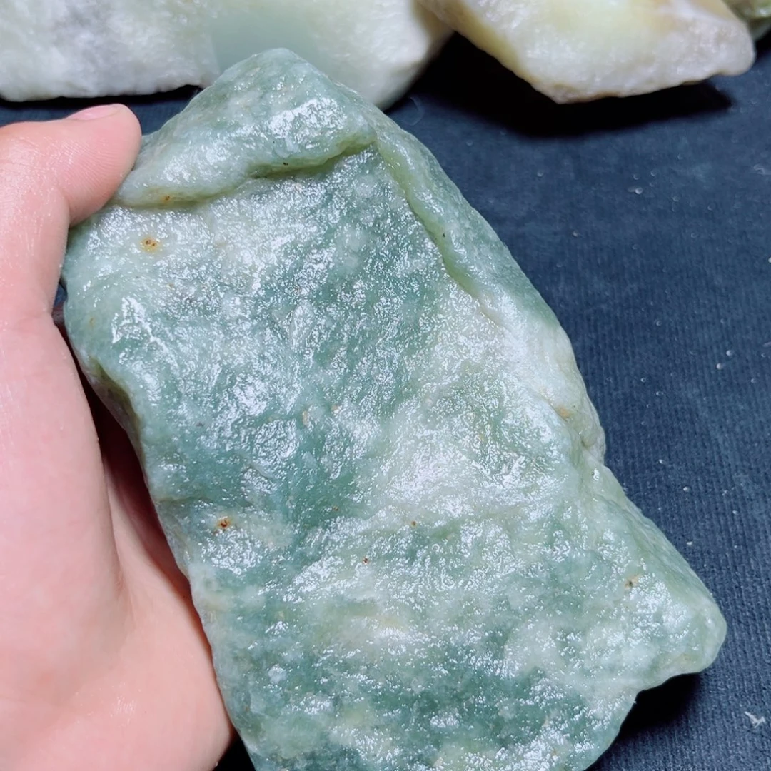 未镶嵌和田玉珠宝奇石