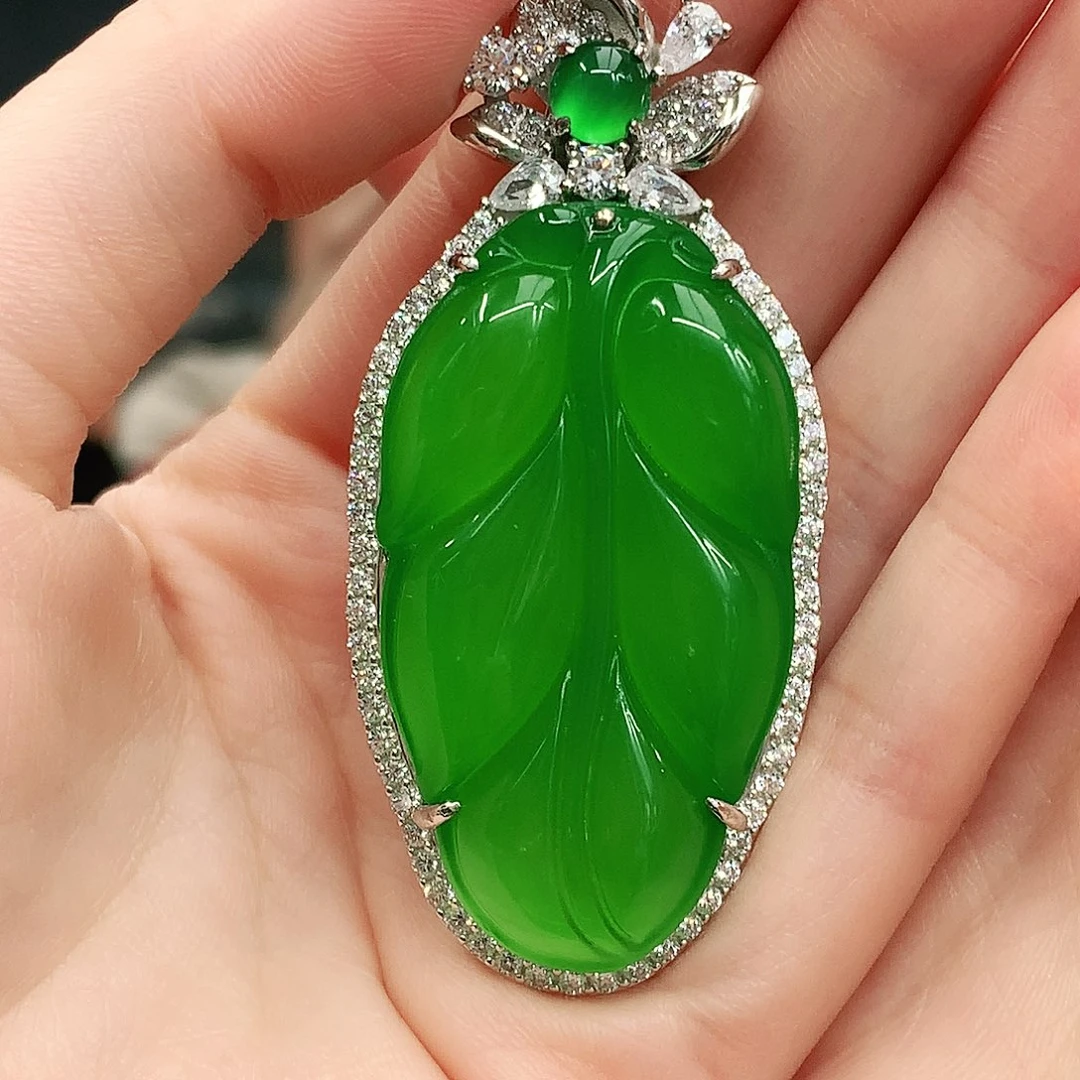 银S925镶嵌吊坠玛瑙/玉髓春****.