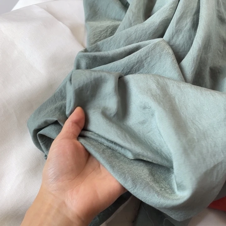 天丝（莱赛尔纤维）豆绿色人鱼姬细闪2米