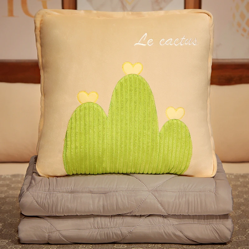 小怪兽抱枕被子两用办公室沙发车载午睡枕头二合一秋冬午睡