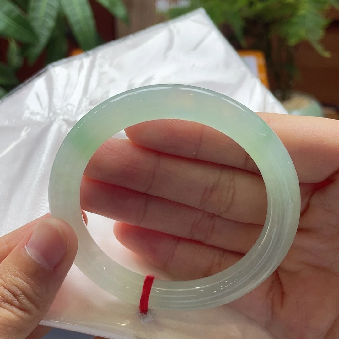 未镶嵌手镯翡翠76 号链接