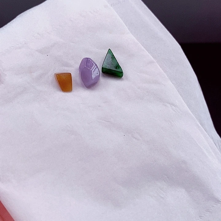 翡翠未镶嵌颈饰缅甸翡翠A货边角