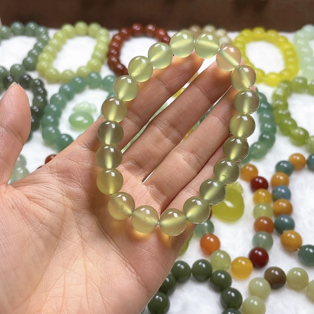 蛇纹石玉手串未镶嵌天*堂