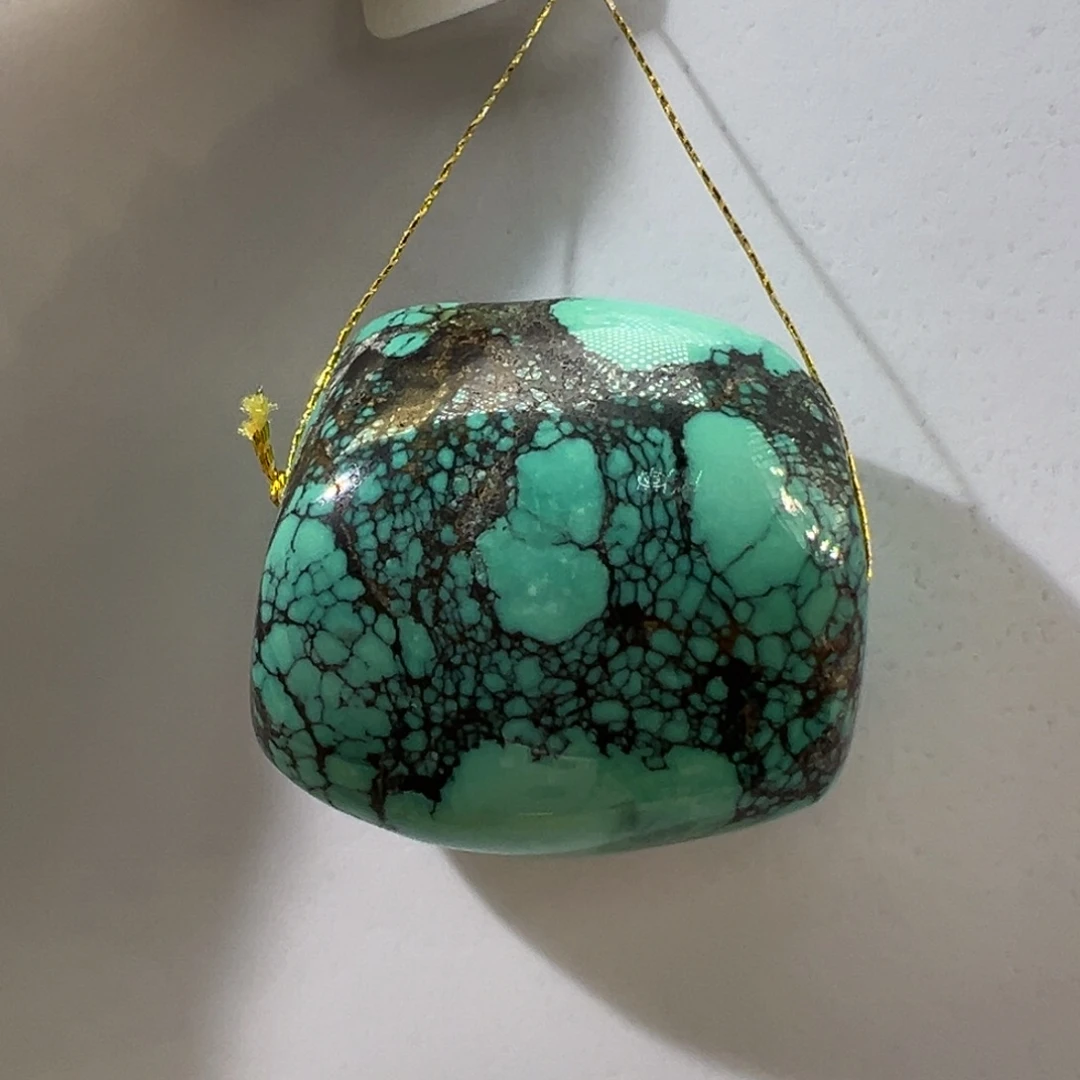 绿松石未镶嵌挂件