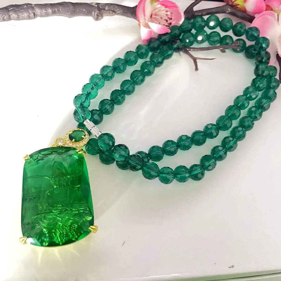 典藏品 绿色大方时尚吊坠项链