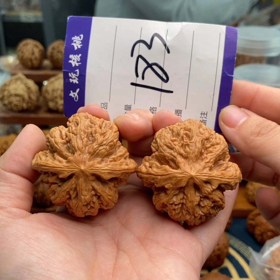 文玩核桃吊坠45粗筋