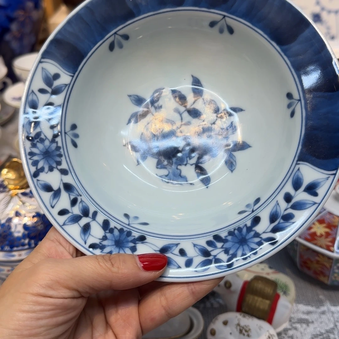 茶盏咖啡杯里的咖啡是我的