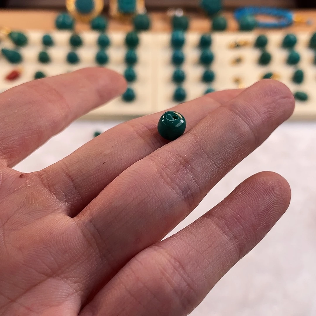 绿松石未镶嵌耳饰