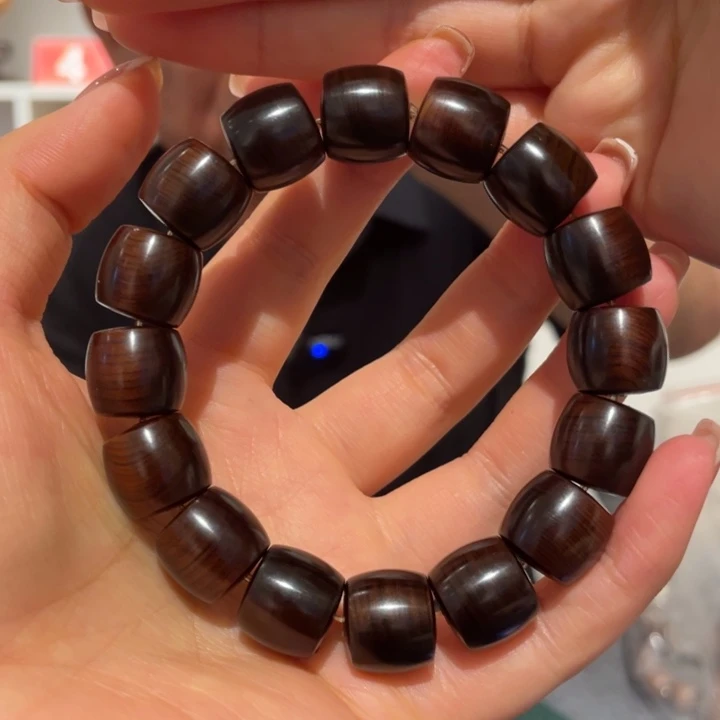 柏木（崖柏）1314雷击木精品手串