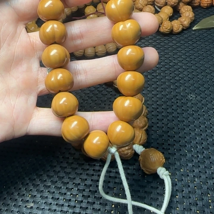 猴头核桃手串屁桃