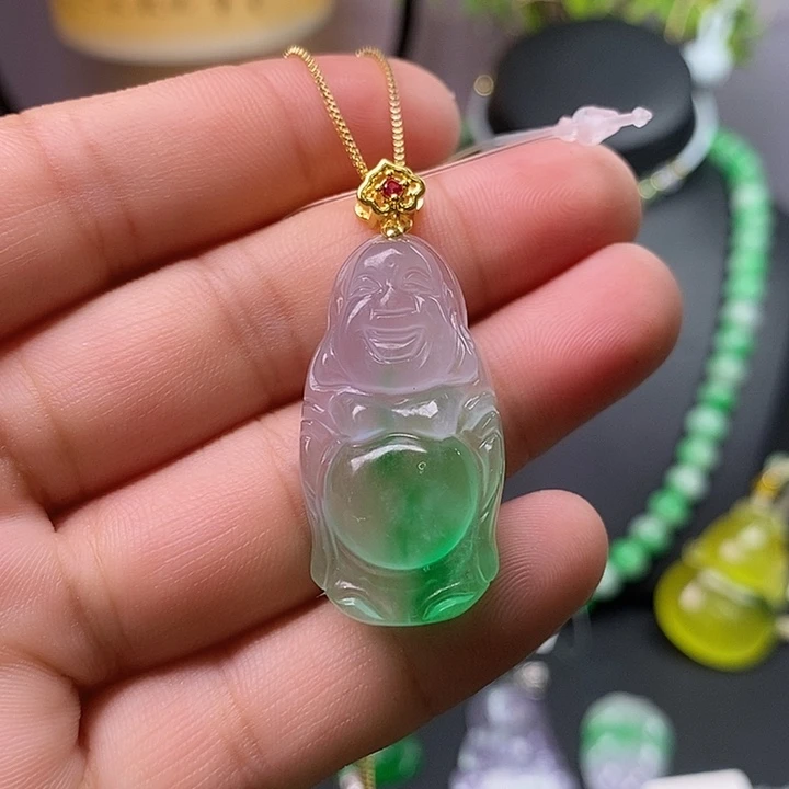翡翠未镶嵌吊坠(赠链)