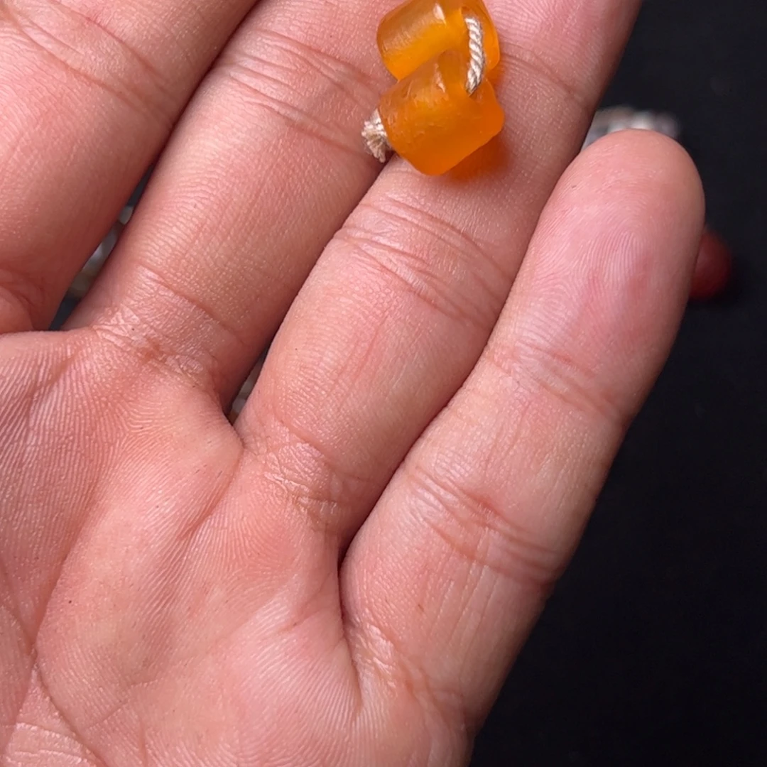 夏***凡玛瑙/玉髓未镶嵌配饰