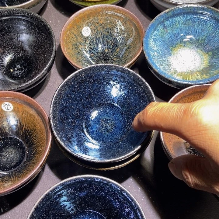 茶盏自*你是我的眼里有光