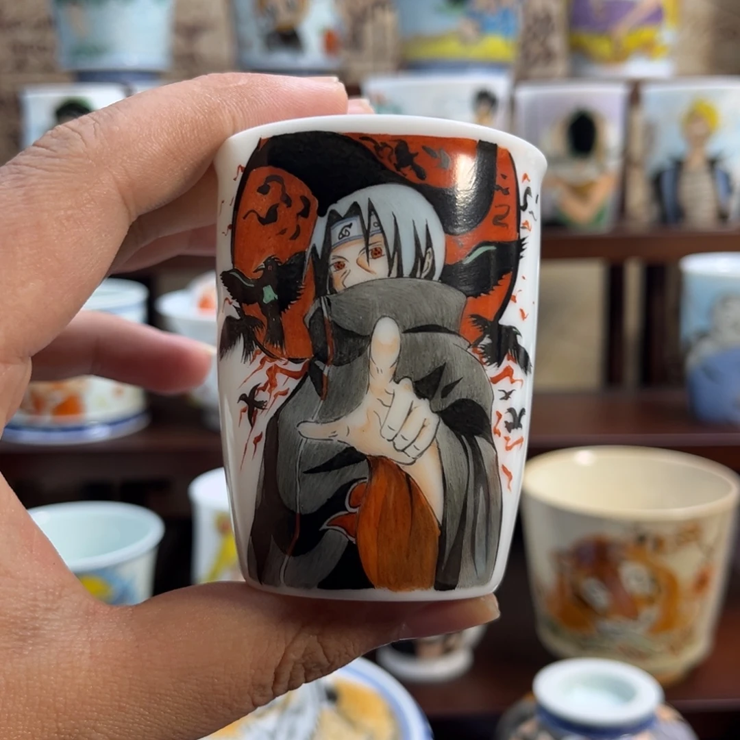 手绘火影忍者鼬杯子