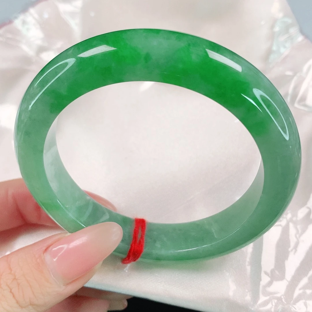 翡翠手镯未镶嵌1047翡翠