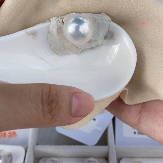 未镶嵌海水珍珠裸珠哈*啊