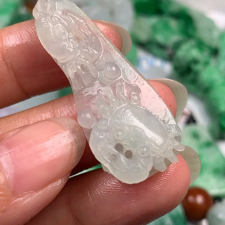 定制翡翠未镶嵌翡翠