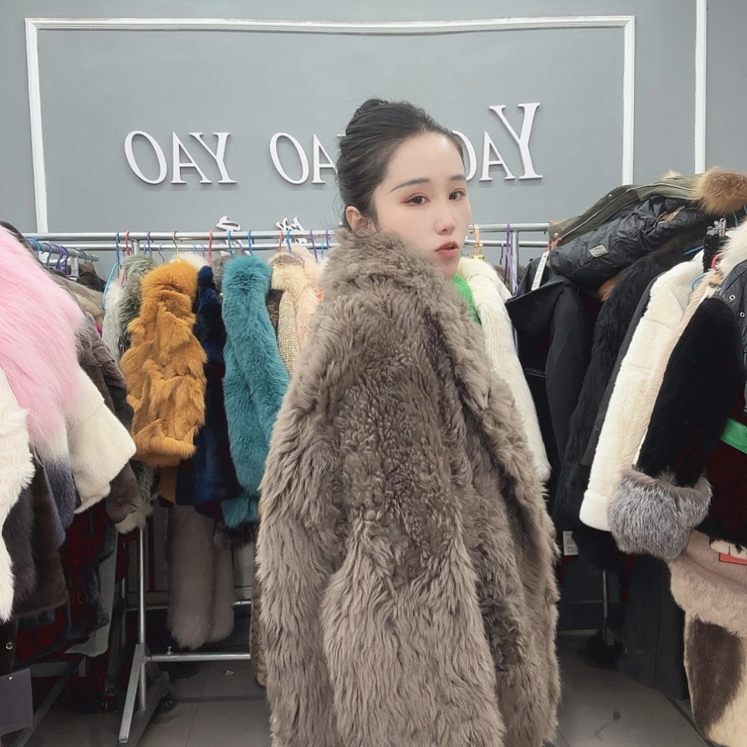 姚小妖家高端皮草
